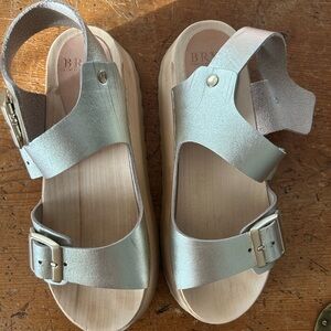 Bryr Metallic CHONK Sandals